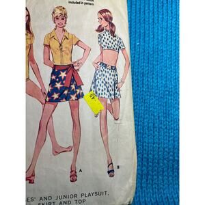 McCalls 2383 Pattern cop top mini skirt 1970s size 11
